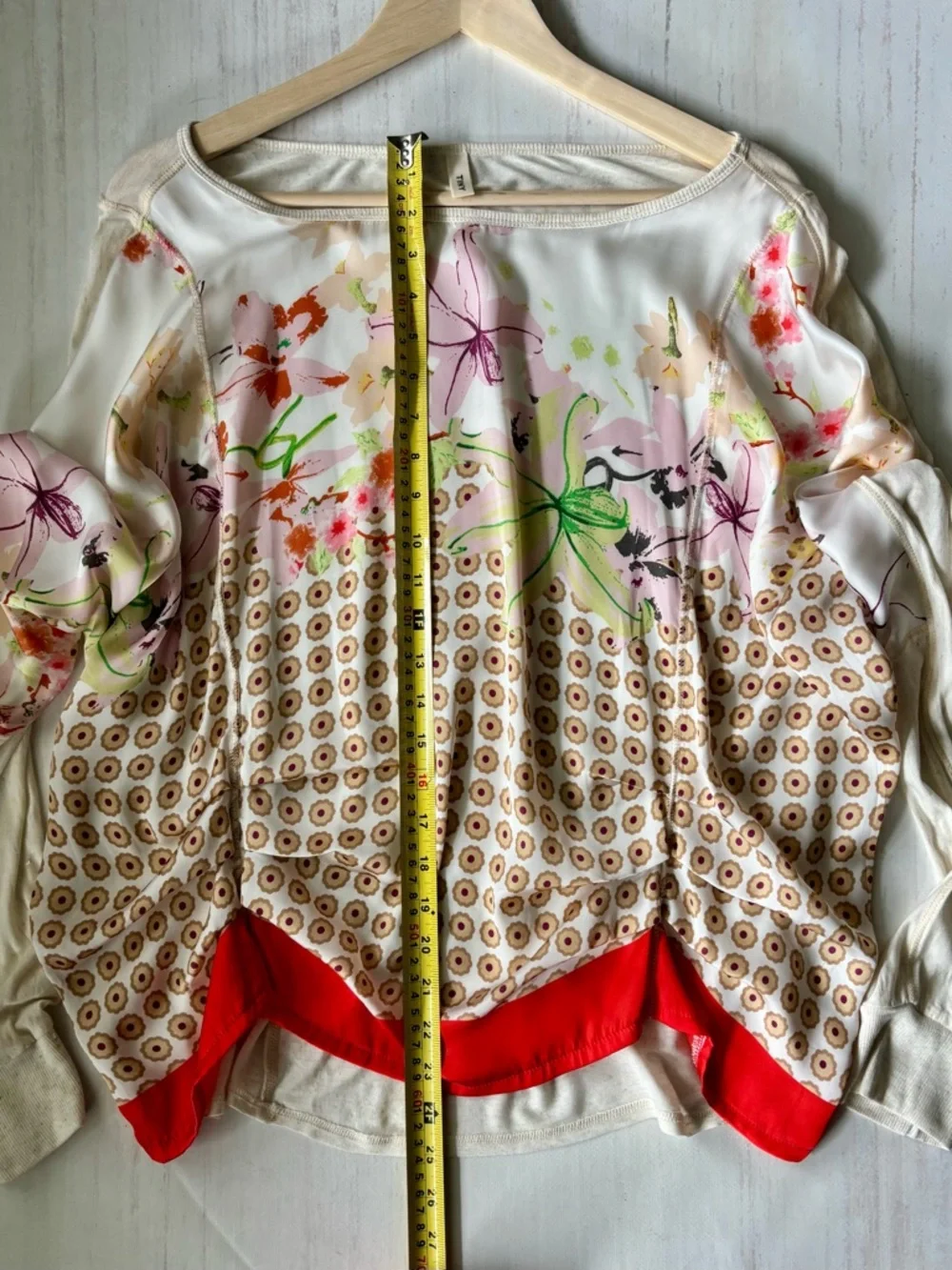Exec Cond Anthropologie Tiny Brand Floral Mix-Print Boho Satin Blouse in Cream - Picture 6 of 17